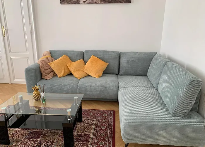 Apartments Opera